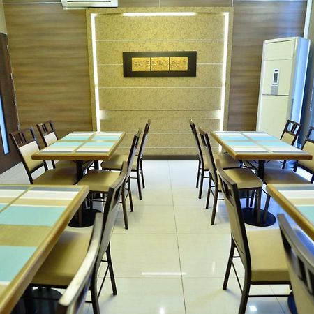 Hotel Formosa Daet Exterior photo